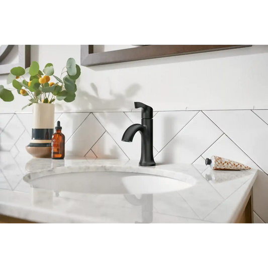 Korek™ Single-Handle Centerset Bathroom Faucet